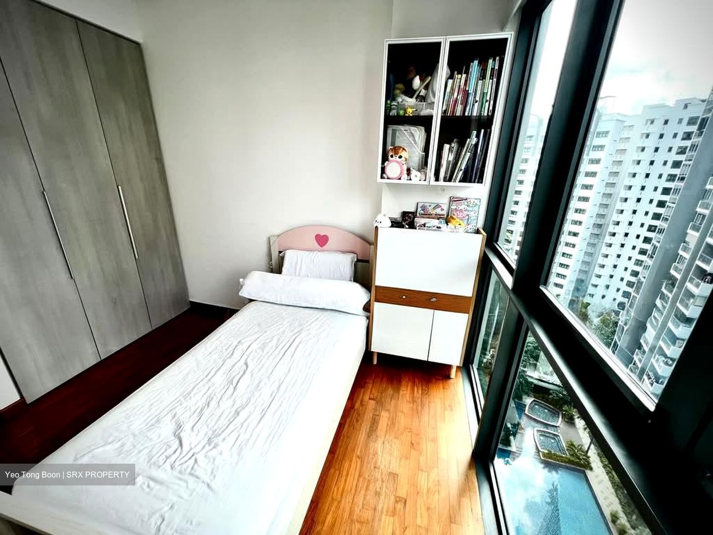 Esparina Residences (D19), Condominium #563607951